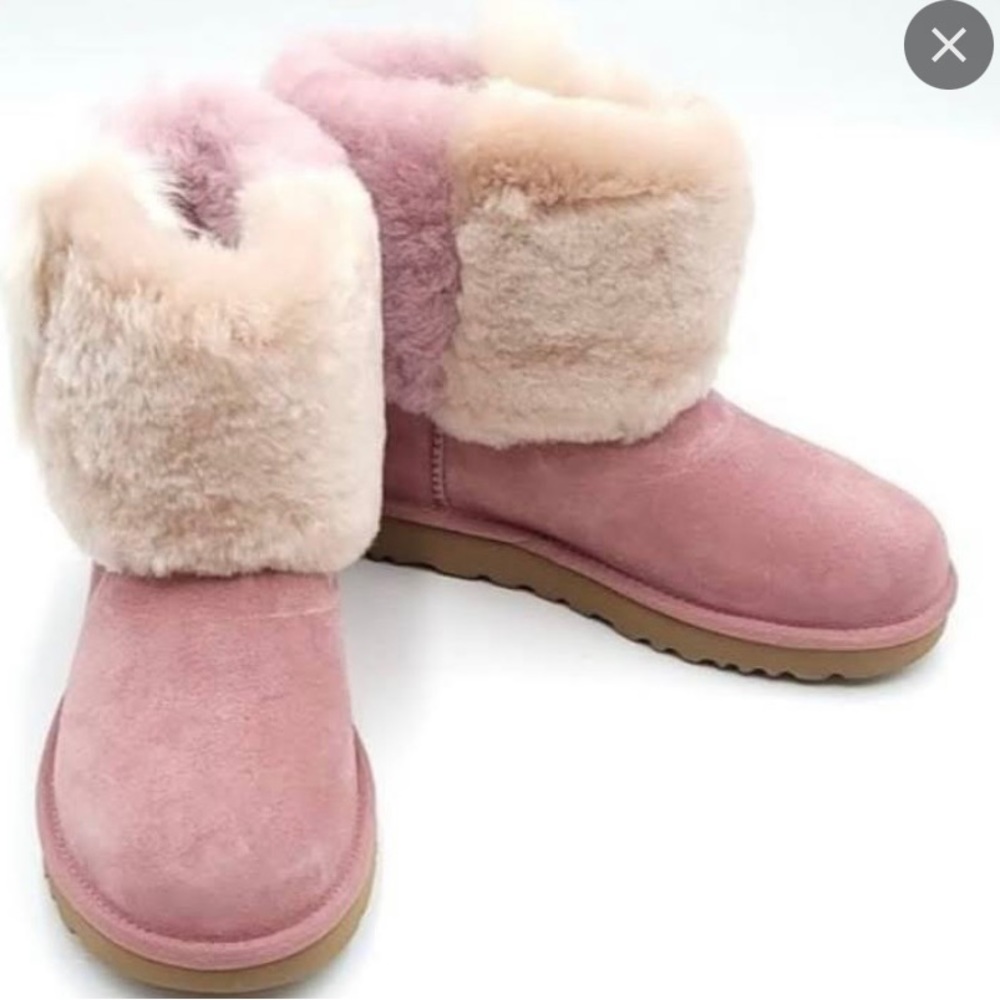 Beat up uggs✨